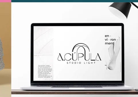 Site da A.Cúpula Studio Light em um notebook